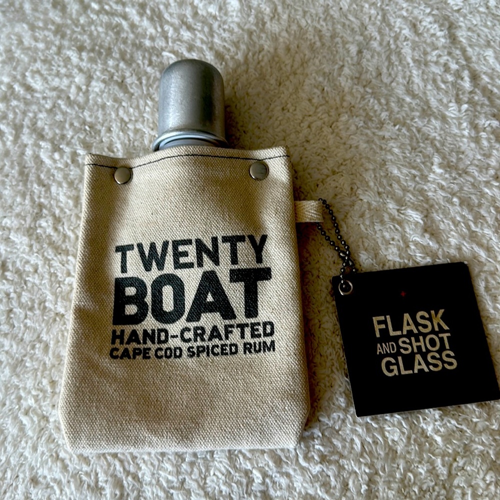 Tote and Able - travel flask and shot glass